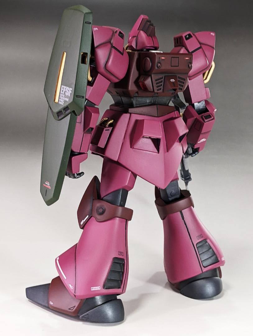 プラモデル　1/100 ガルバルディβ（機動戦士Zガンダム）組立塗装済