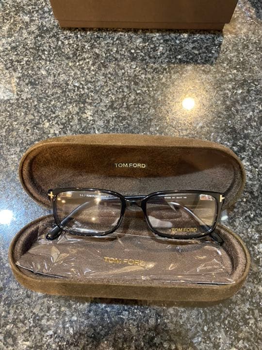 小物 TOMFORD TF5209