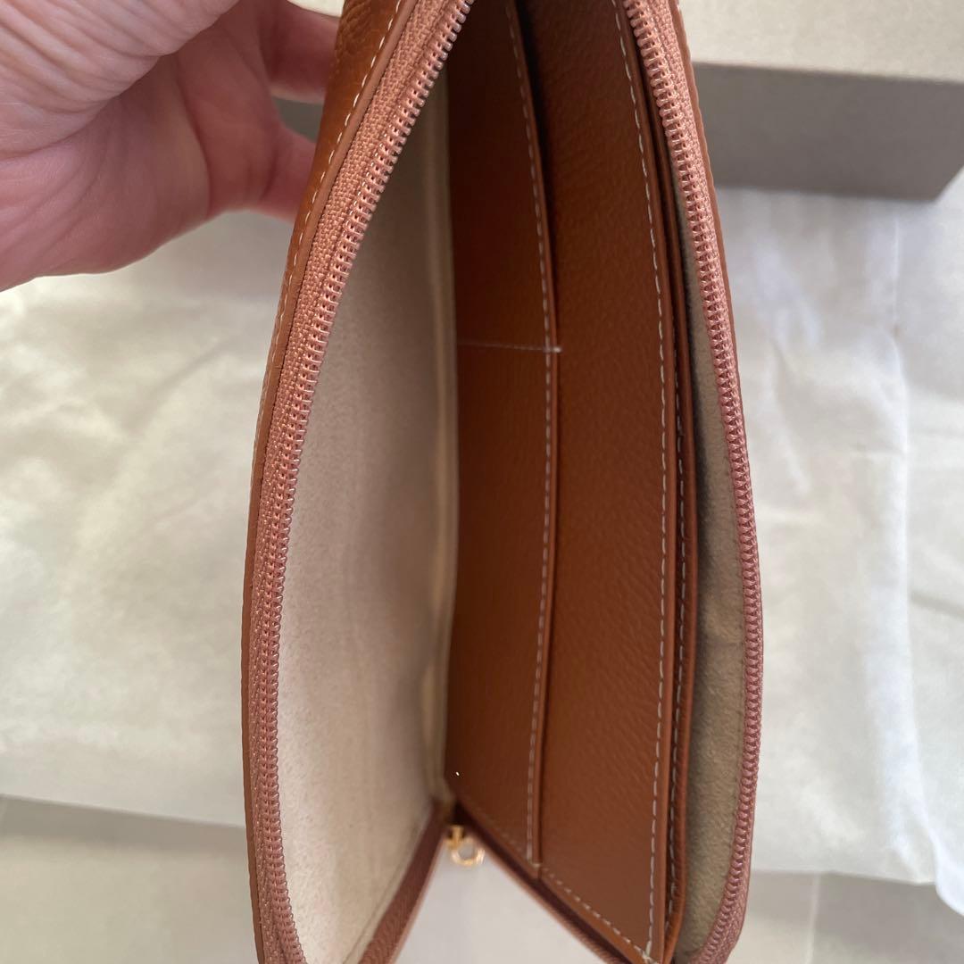 【未使用　新品】ATAO バティ 財布 スマホショルダー　 アタオ