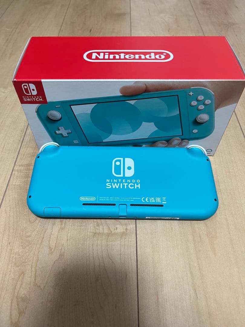 任天堂　Switchライト　スイッチライト　本体