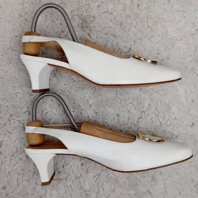 美品 23㎝◎フェラガモ ミュール ホワイト 白 ガンチーニ金具付き
