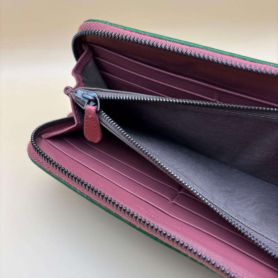 ②◆正規品◆ボッティガヴェネタイントレチャート ラウンドファスナー長財布グリーン