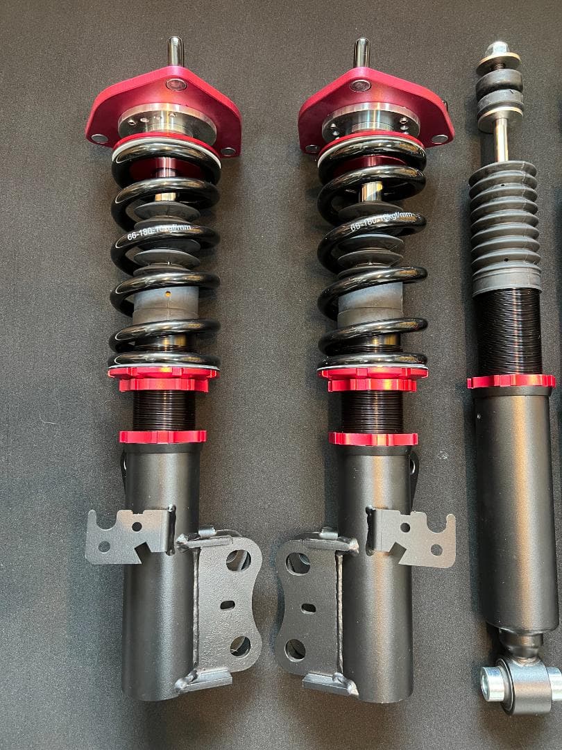 ★新品！送料無料！ 80系 ノア ヴォクシー 減衰力36段調整 フルタップ車高調