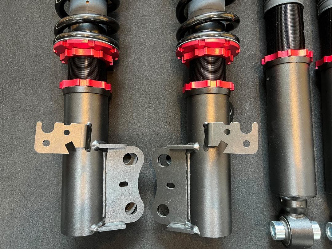 ★新品！送料無料！ 80系 ノア ヴォクシー 減衰力36段調整 フルタップ車高調