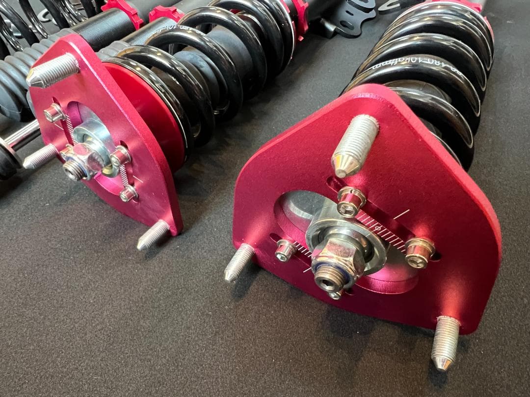 ★新品！送料無料！ 80系 ノア ヴォクシー 減衰力36段調整 フルタップ車高調