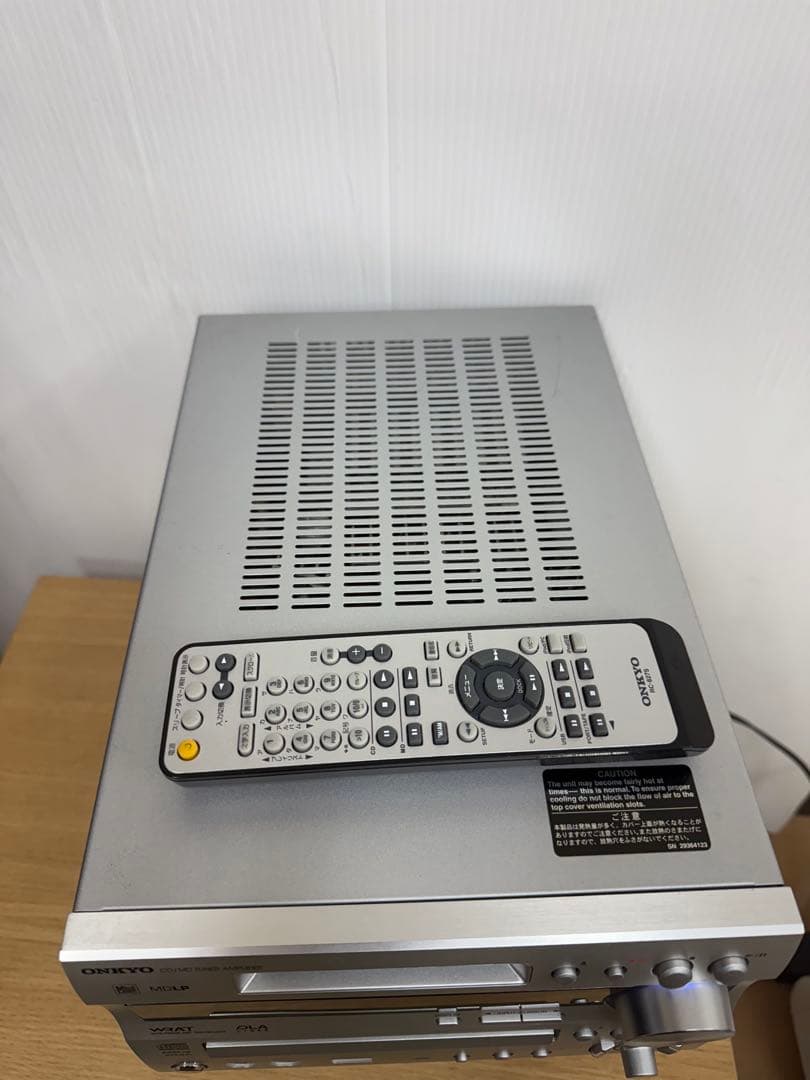 ONKYO AMPLIFIER FR-N7NX（リモコン付き）