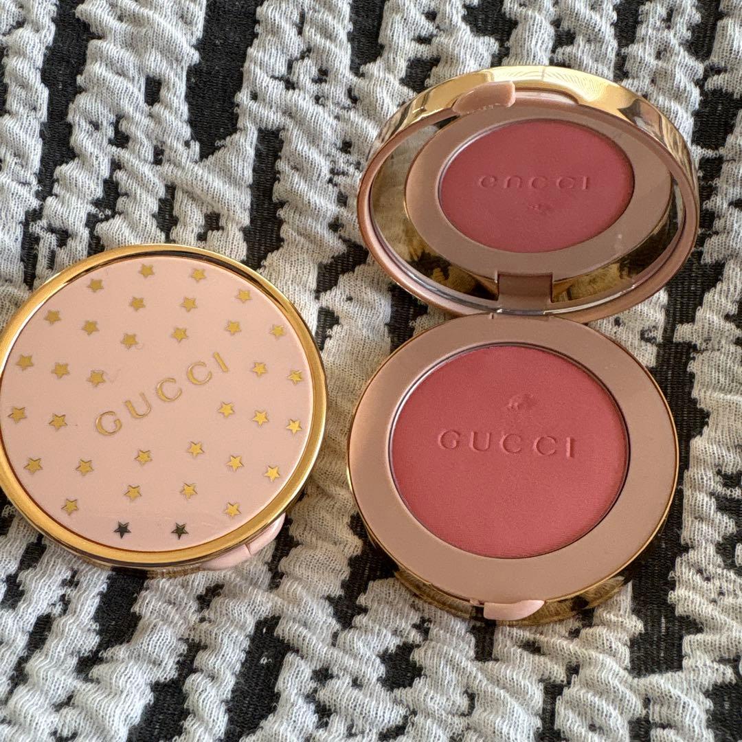 Kakikawa irishGUCCI パウダーチーク2点