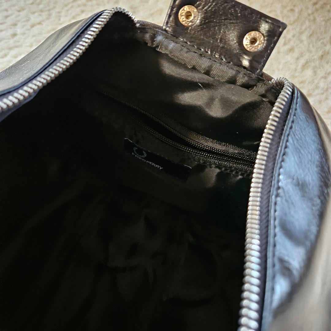 【古着】FRED PERRY　バレルバッグ　ボストンバッグ