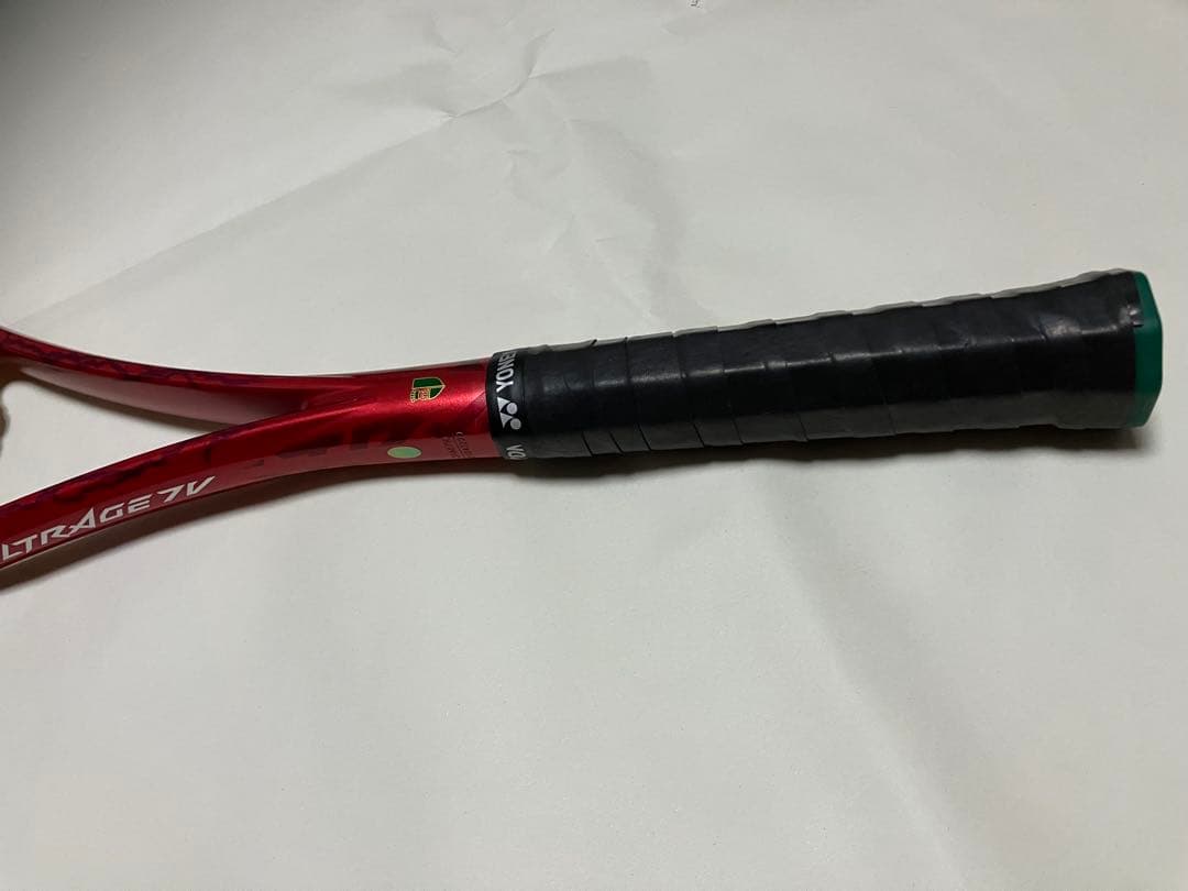 ボルトレイジ7Vテニスラケット 赤