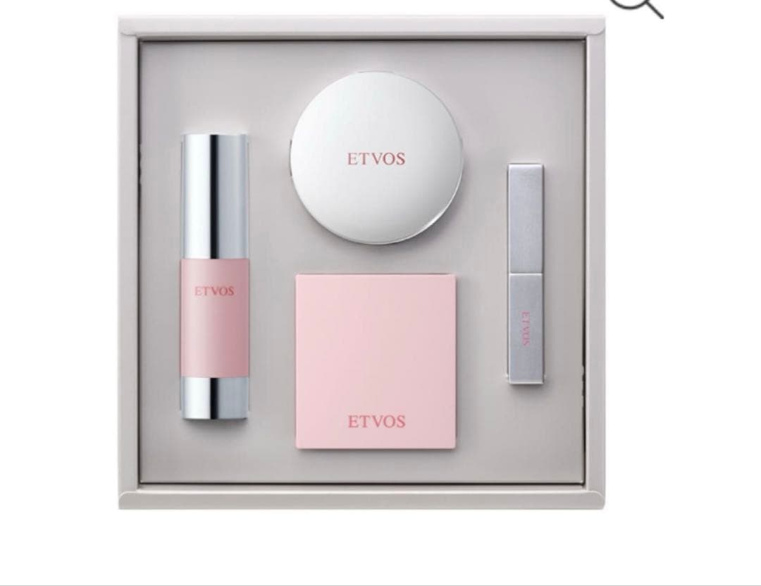 ETVOS 2025ホリデーコレクション ギフトボックス　予約特典ポーチ付き