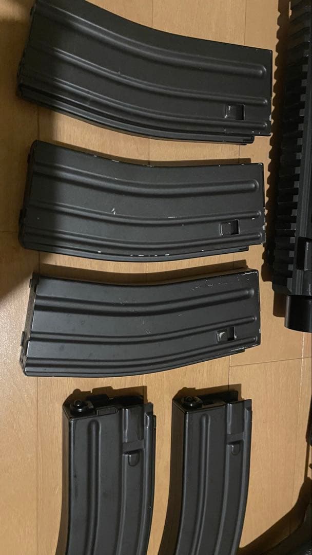 次世代電動ガン HK416 ハンドガードカスタム　マガジン5本付き　東京マルイ