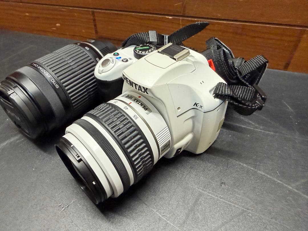 PENTAX k-x ダブルズームレンズキット