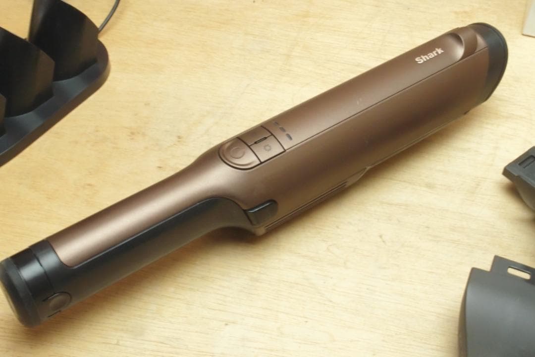 Shark EVO POWER EX 充電式ハンディクリーナー WV415J