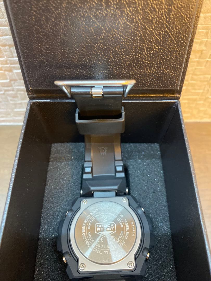 【極美品】CASIO G-SHOCK　GST-W300-1AJF 電波ソーラー