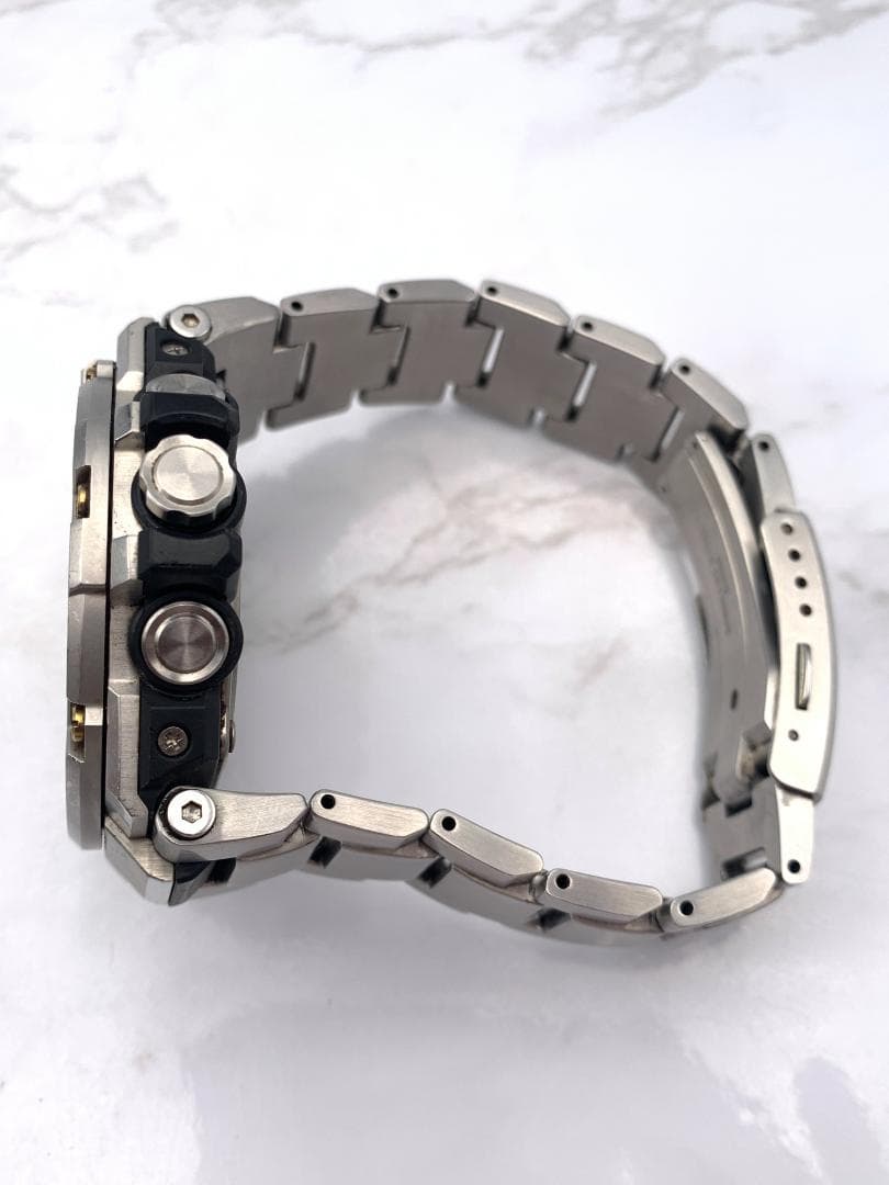 【稼働品】GST-B100 G-SHOCK タフソーラー Bluetooth