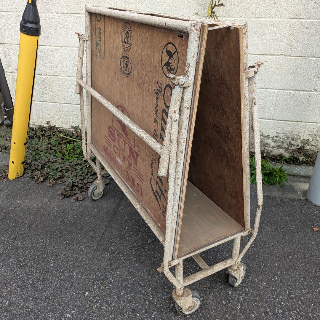 イギリスビンテージ 折り畳みベッド 簡易ベッド ビンテージ家具 インダストリアル