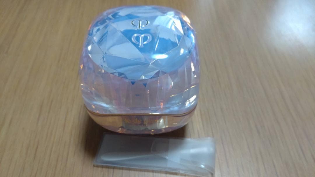 【未使用・新品】クレドポーボーテ ラクレーム限定30g