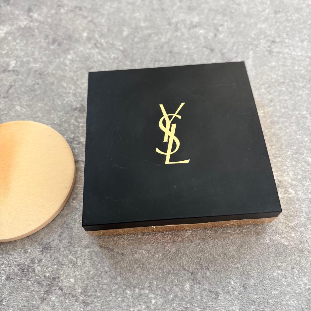 サンローラン　アンクルドポー　オールアワーズ　セッティングパウダー　B10