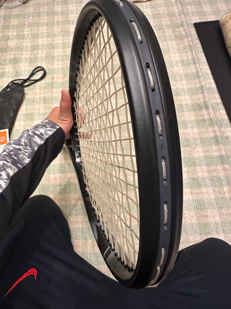 ヨネックス　ボルトレイジ8s UL0