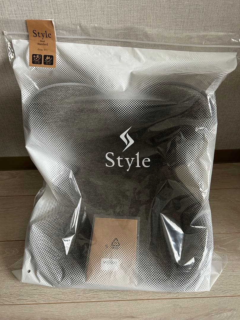 【新品未使用】 スタイル　スタンダード　生地あり　グレー　MTG 姿勢矯正