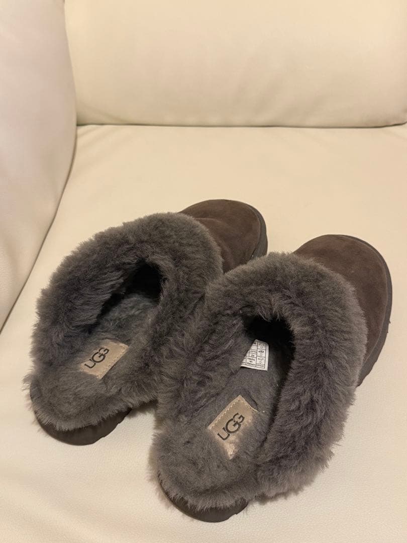 UGG ムートンスリッパ