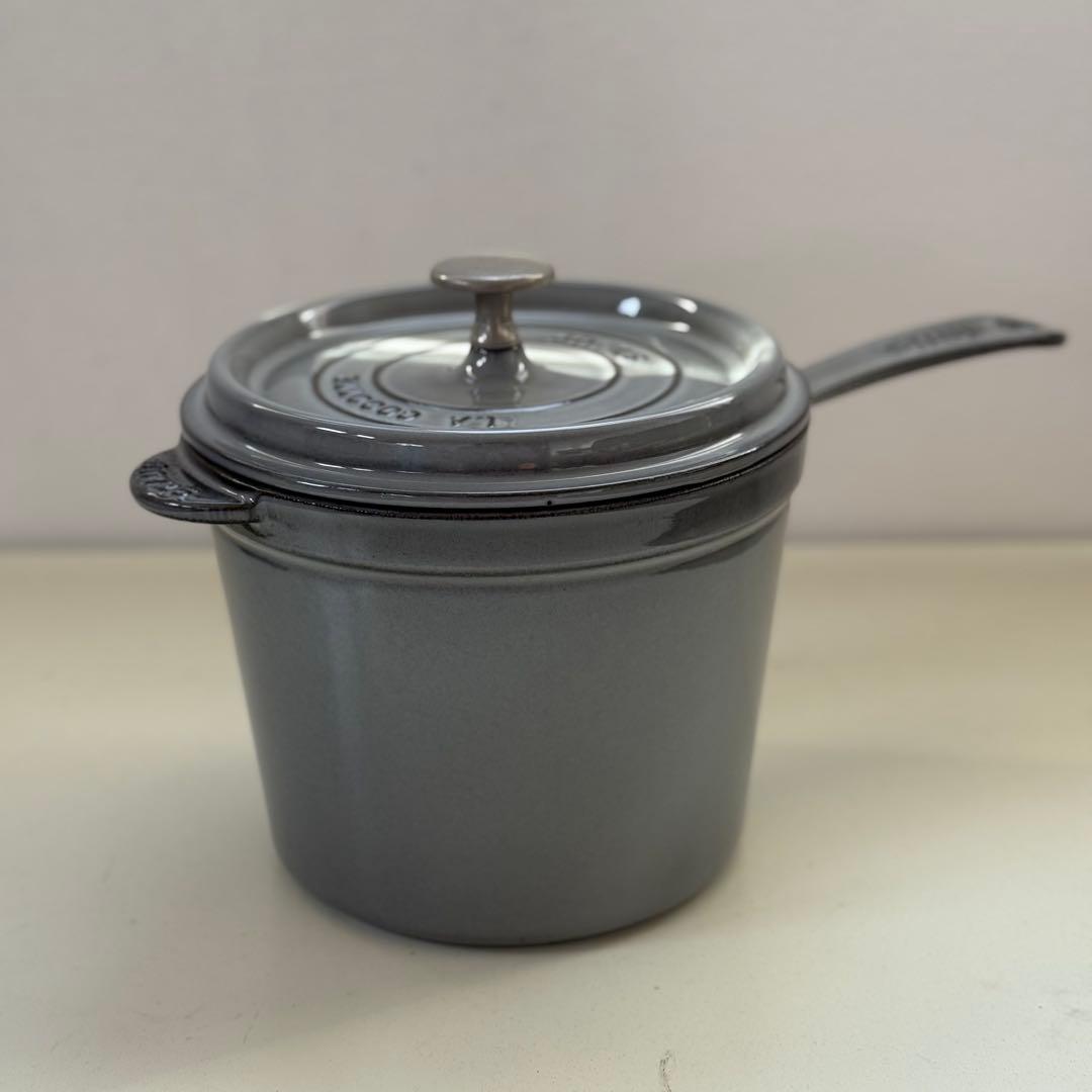 ストウブ　STAUB スープポット 18cm 片手鍋　深鍋