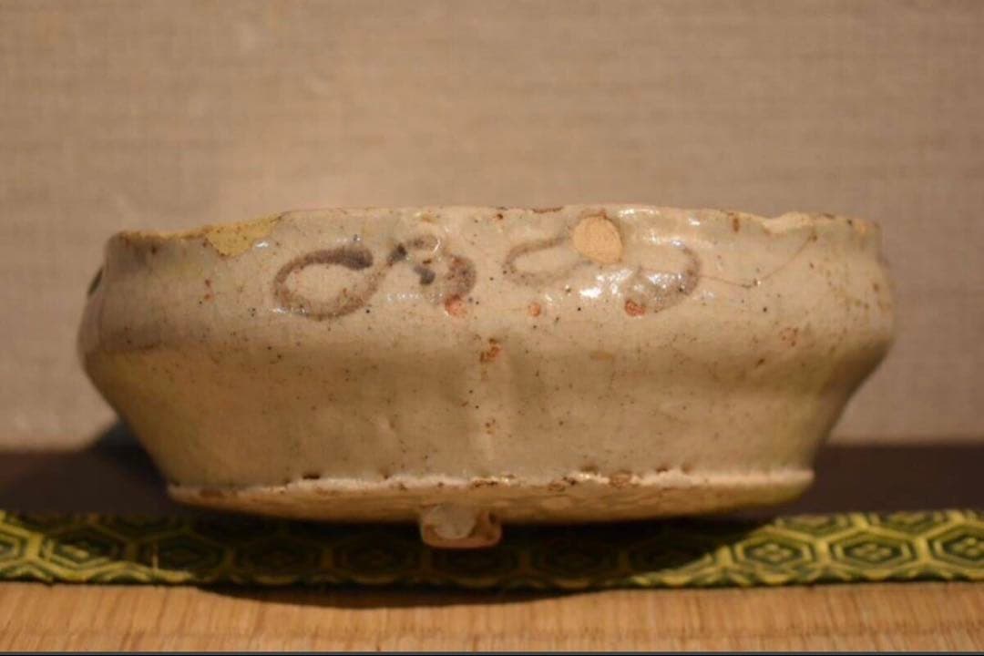 古志野鉢 桃山〜江戸初