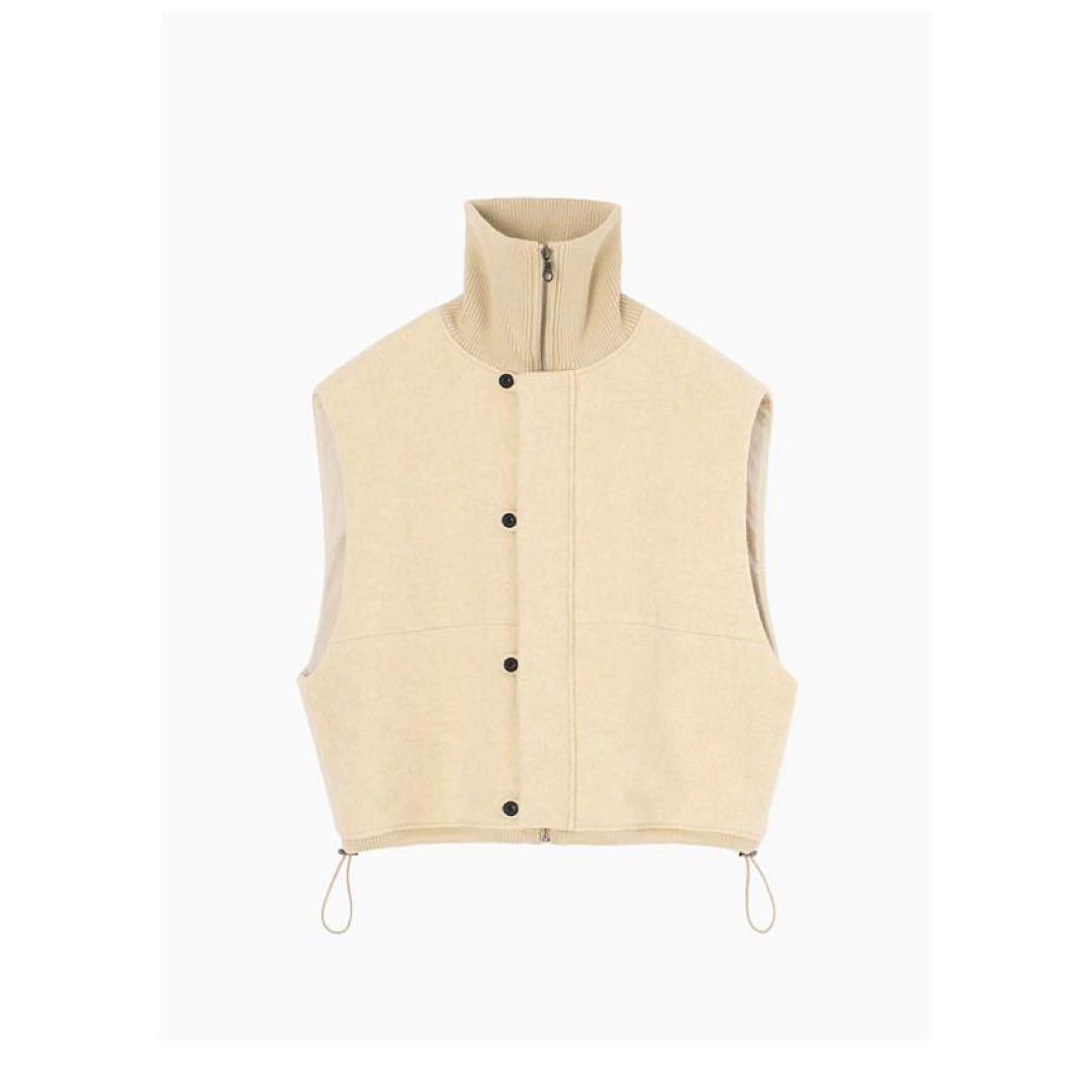 Hella WOOL HIGHNECK VEST 試着のみ