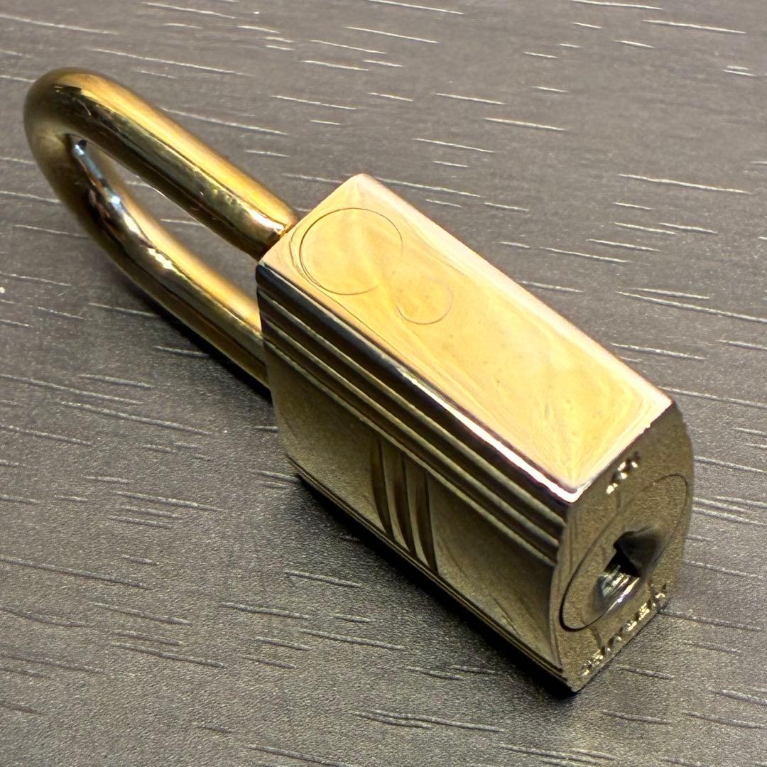 HERMESエルメス カデナ 127番 ゴールド 24Kメッキ 鍵付き 南京錠