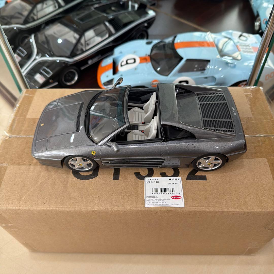 ミニカー Ferrari 348 1/18 GT SPIRIT