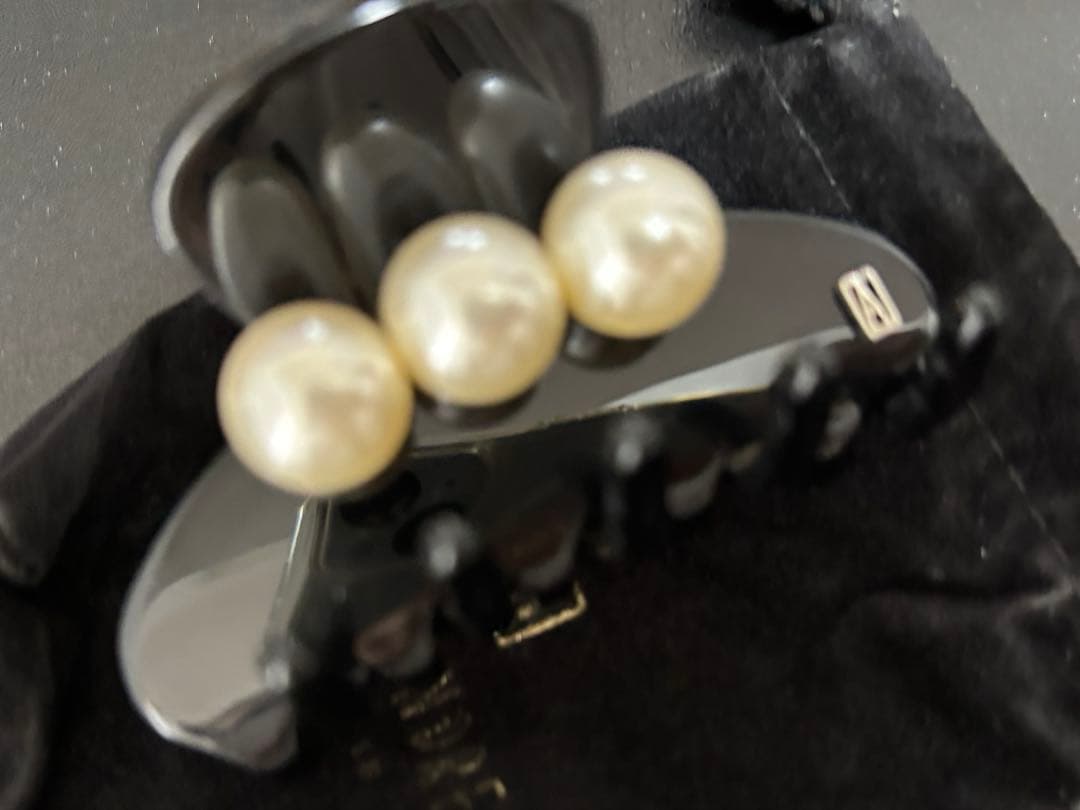 ALEXANDRE DE PARIS クリップ パール　Sサイズ