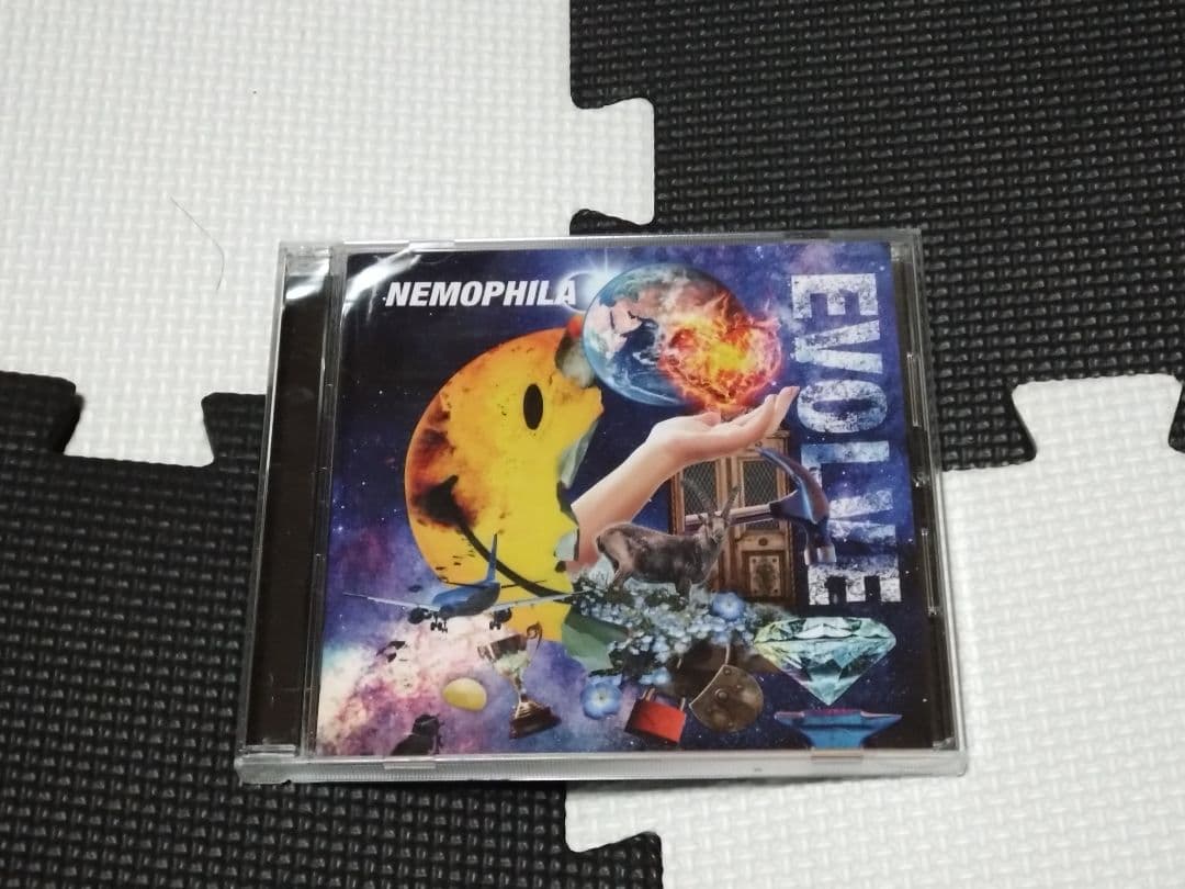 NEMOPHILA 直筆サイン入り 『EVOLVE』通常盤
