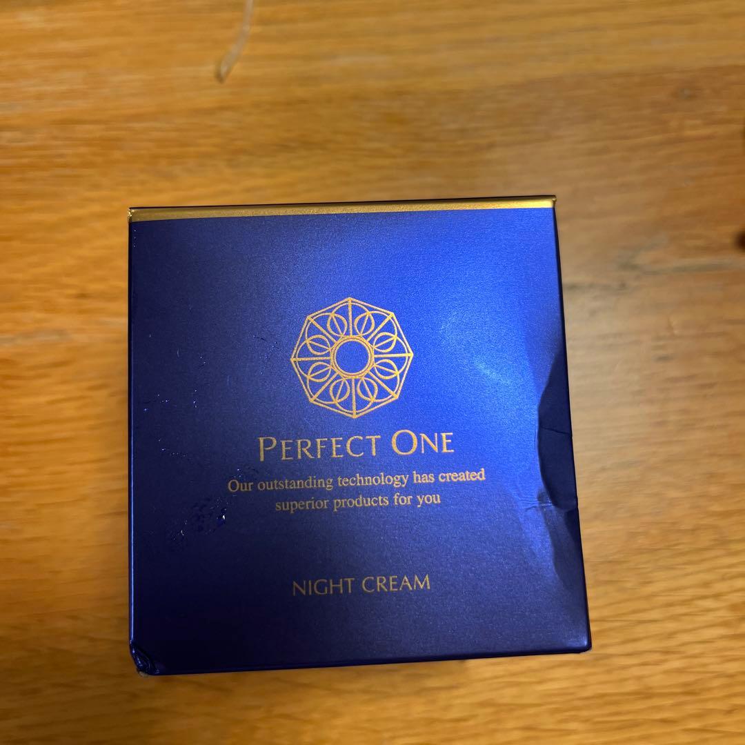 Perfect One ナイトクリーム 33g