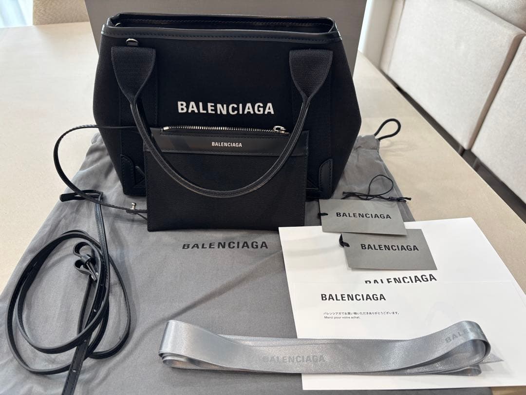 m*o様 BALENCIAGA バレンシアガ ネイビーカバス XS