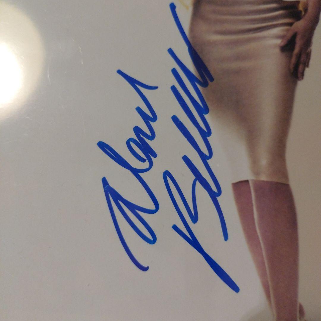 モニカ・ベルッチ　直筆サイン　オートグラフ　8×10インチ　東京コミコン