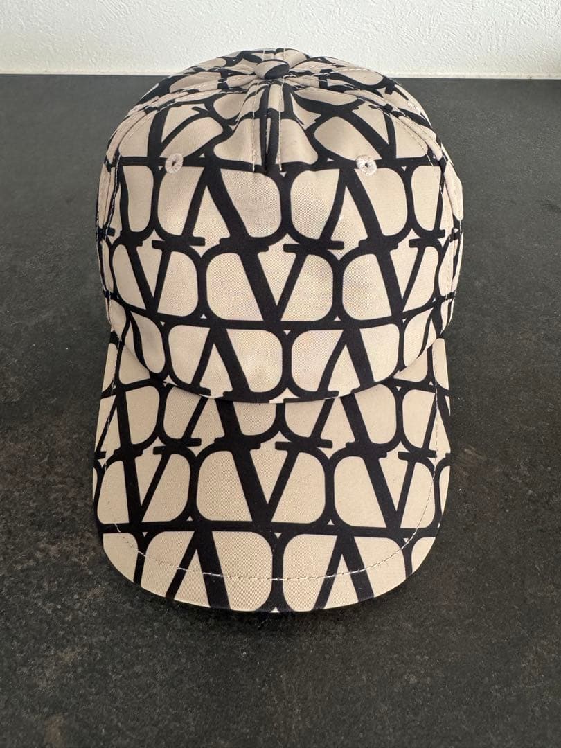 valentino ヴァレンティノ　キャップ　帽子　トワルイコノグラフ