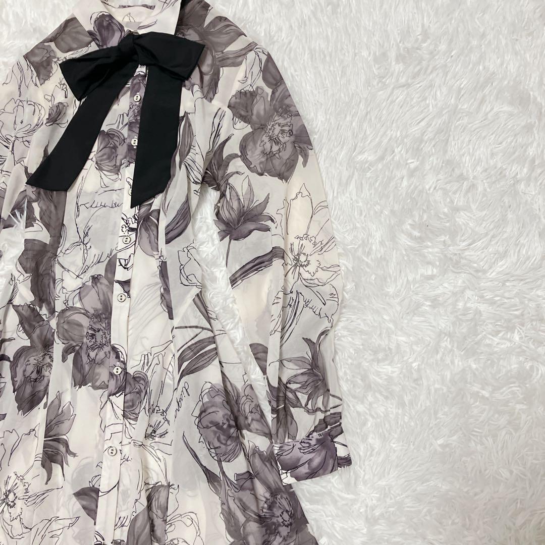 【訳あり美品】グレースコンチネンタル　ボウタイロゴフラワープリントワンピース