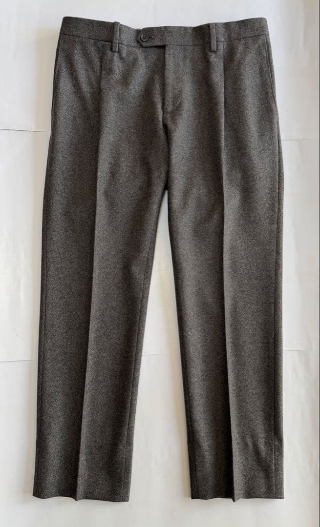 【新品同様】LARDINI秋冬スラックス 46イタリア製 定価8万6千円