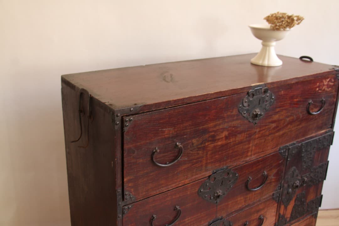 和箪笥　タンス　チェスト　4段　古道具　古家具　ビンテージ　アンティーク　レトロ