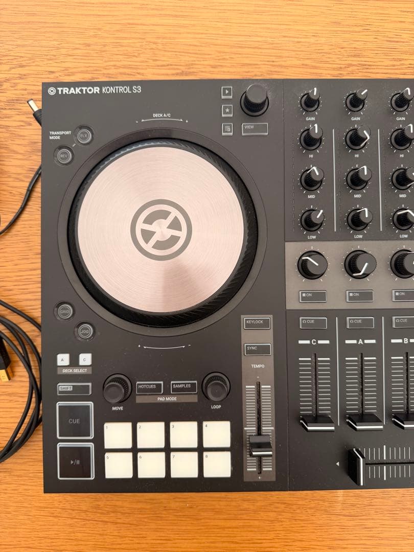 TRAKTOR KONTROL S3 DJコントローラー