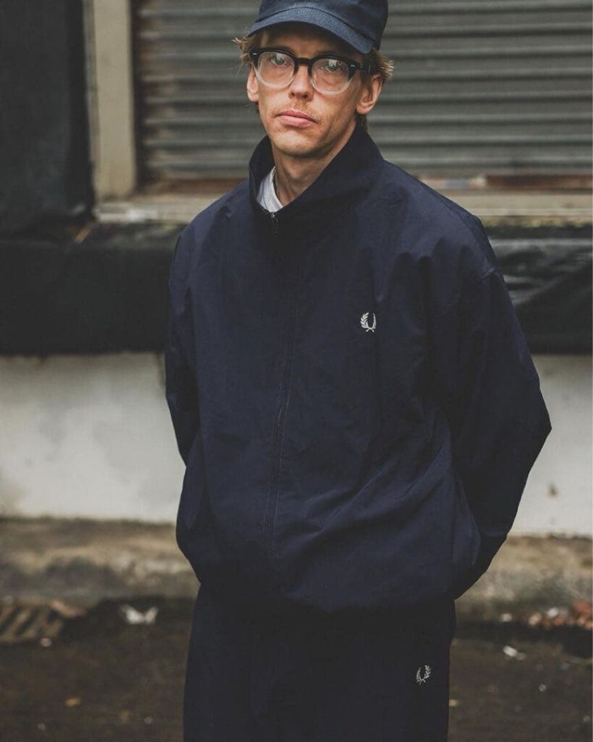 FRED PERRY BEAMSシェルジャケット セットアップ　ネイビー