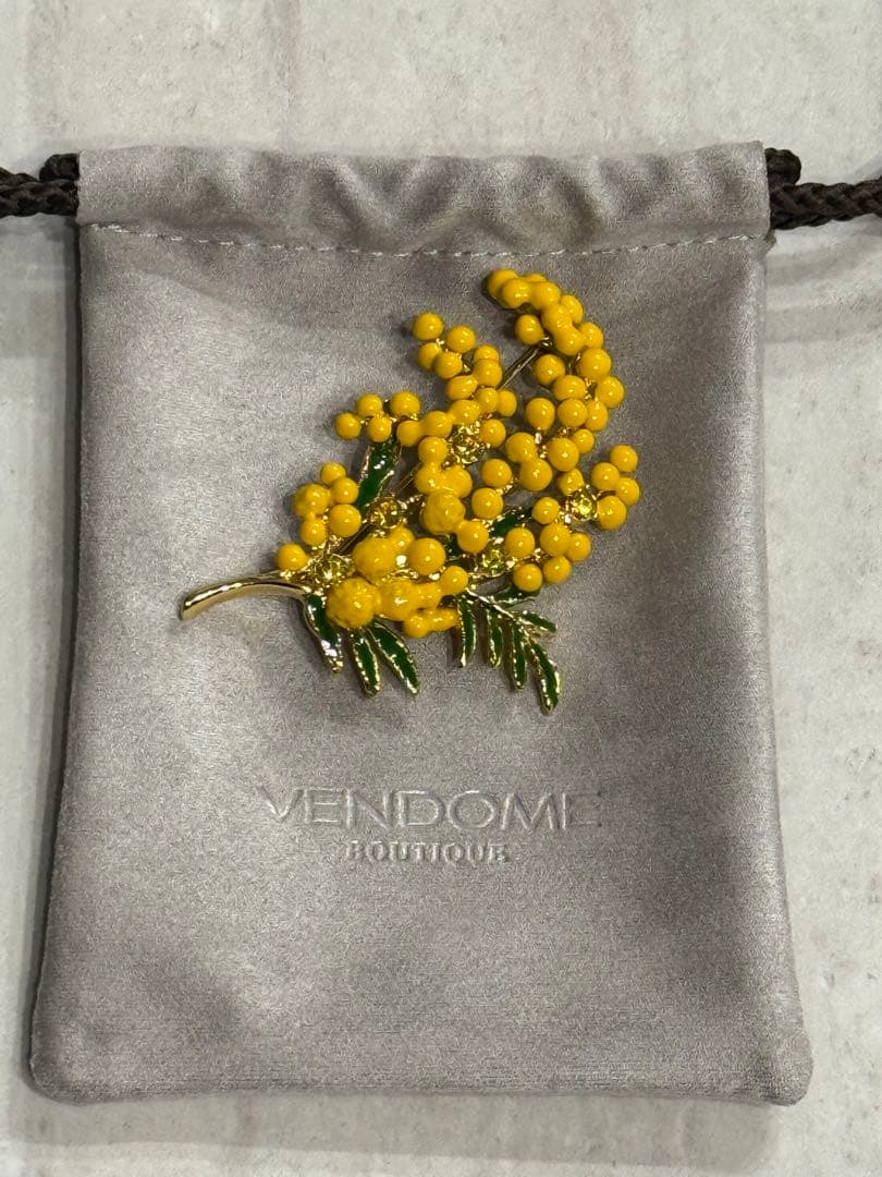VENDOME ミモザ ブローチ
