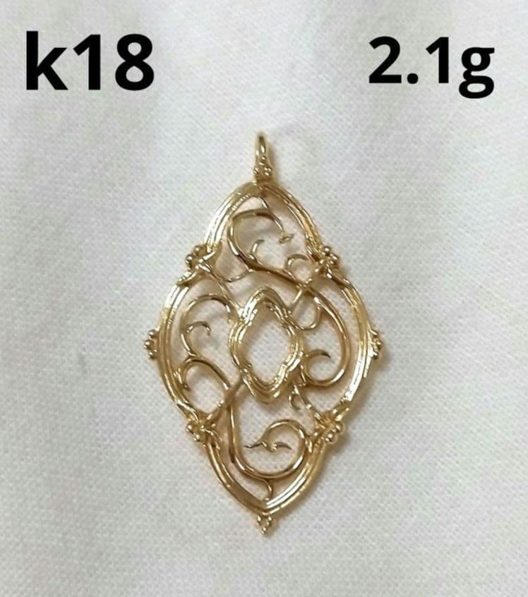 オレフィーチェ k18 ペンダントトップ