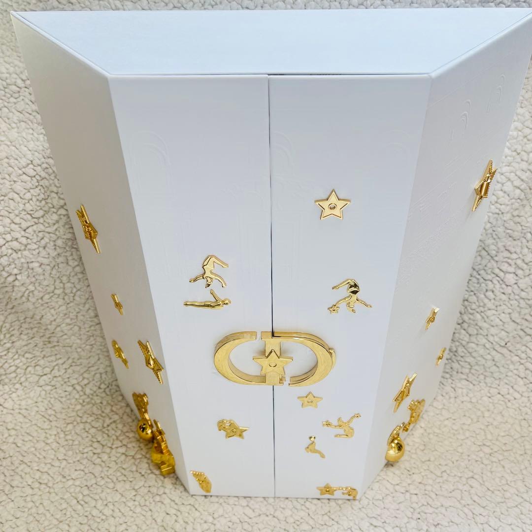 新品未使用　Dior アドヴェントカレンダー　クリスマスコフレ　2025