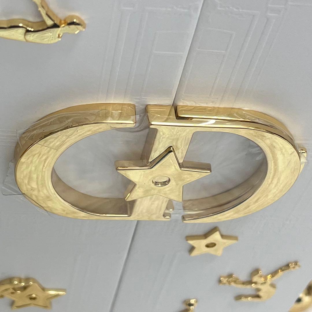 新品未使用　Dior アドヴェントカレンダー　クリスマスコフレ　2025