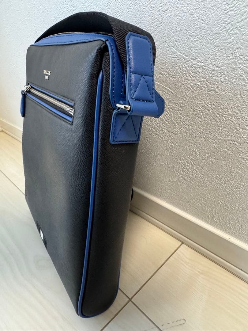 BALLY ブラック/ブルー ショルダーバッグ