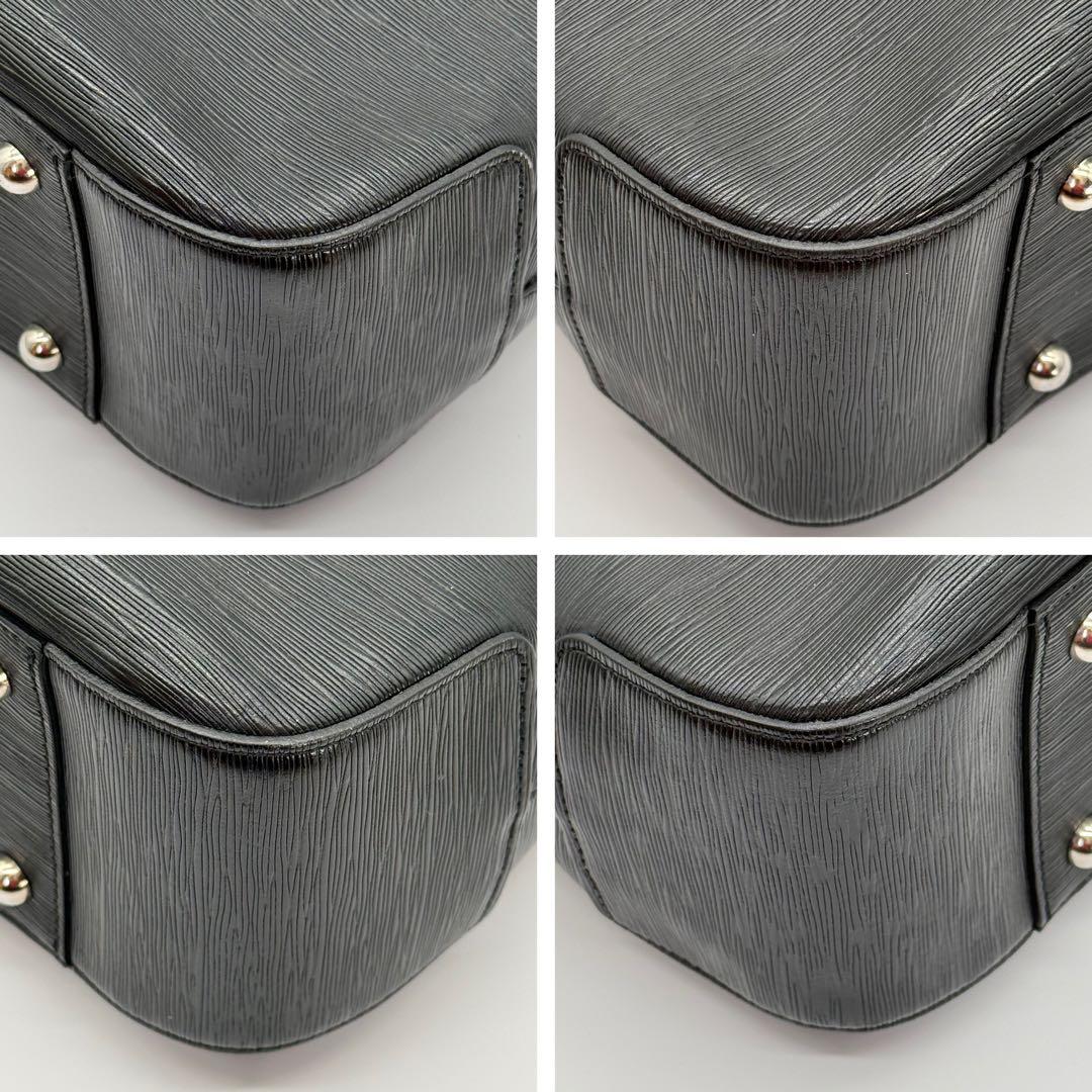 ペッレモルビダ キャピターノ ビジネスバッグ ブラック 黒 レザー ハンドバッグ