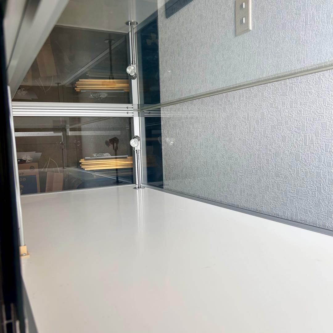 ガラスケース ホワイト/ブラック 150cm