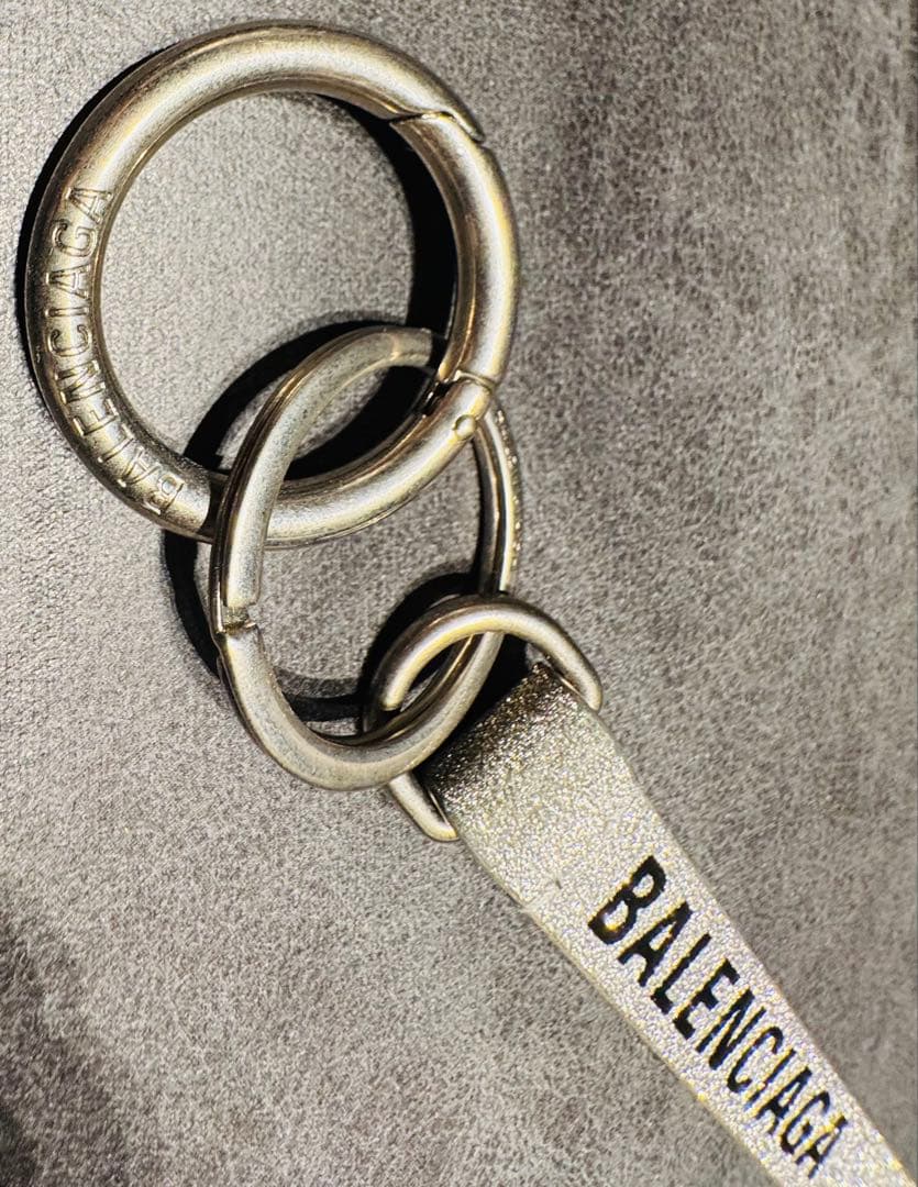 f*9様 美品バレンシアガ キーリング エブリデイ シルバー 銀 レア キーホル