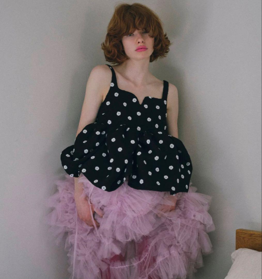 新品タグ付き　Bibiy. BIANCA BLOSSOM TOP